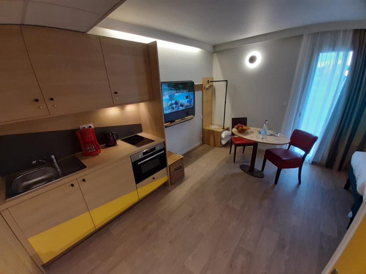 Greet Hotel Castets Coeur Des Landes Exterior foto