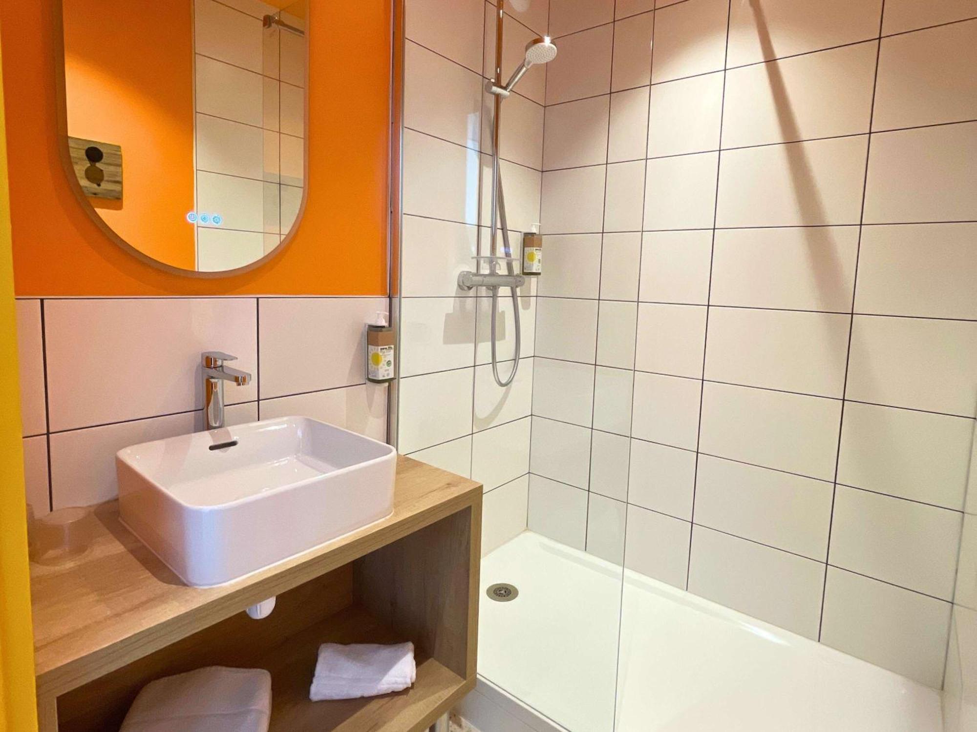 Greet Hotel Castets Coeur Des Landes Exterior foto