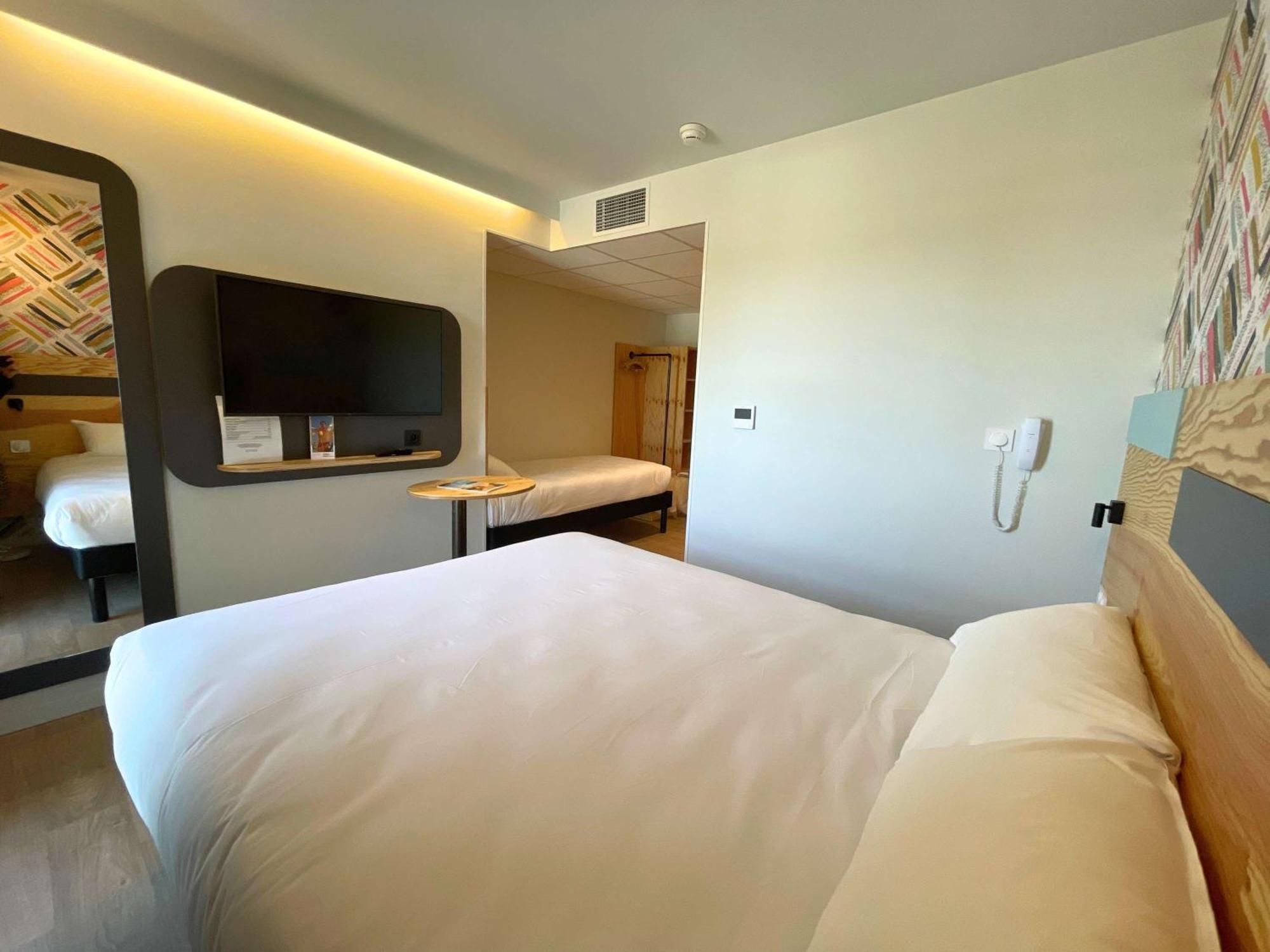 Greet Hotel Castets Coeur Des Landes Exterior foto