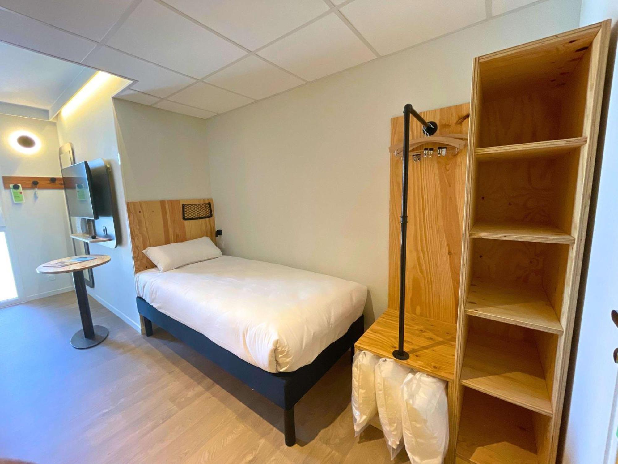 Greet Hotel Castets Coeur Des Landes Exterior foto